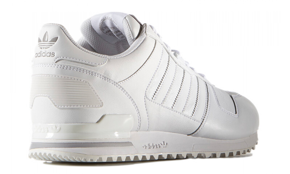 Кроссовки Adidas ZX 750 белые купить